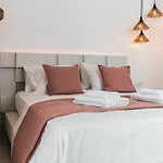 Apartment K *